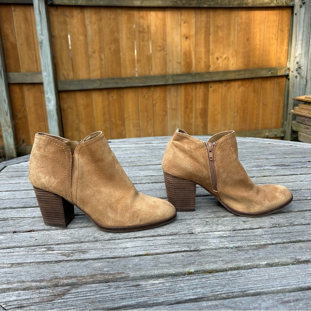 Alex Marie Women’s Shoes Brown Suede Heel Booties Size‎ 9